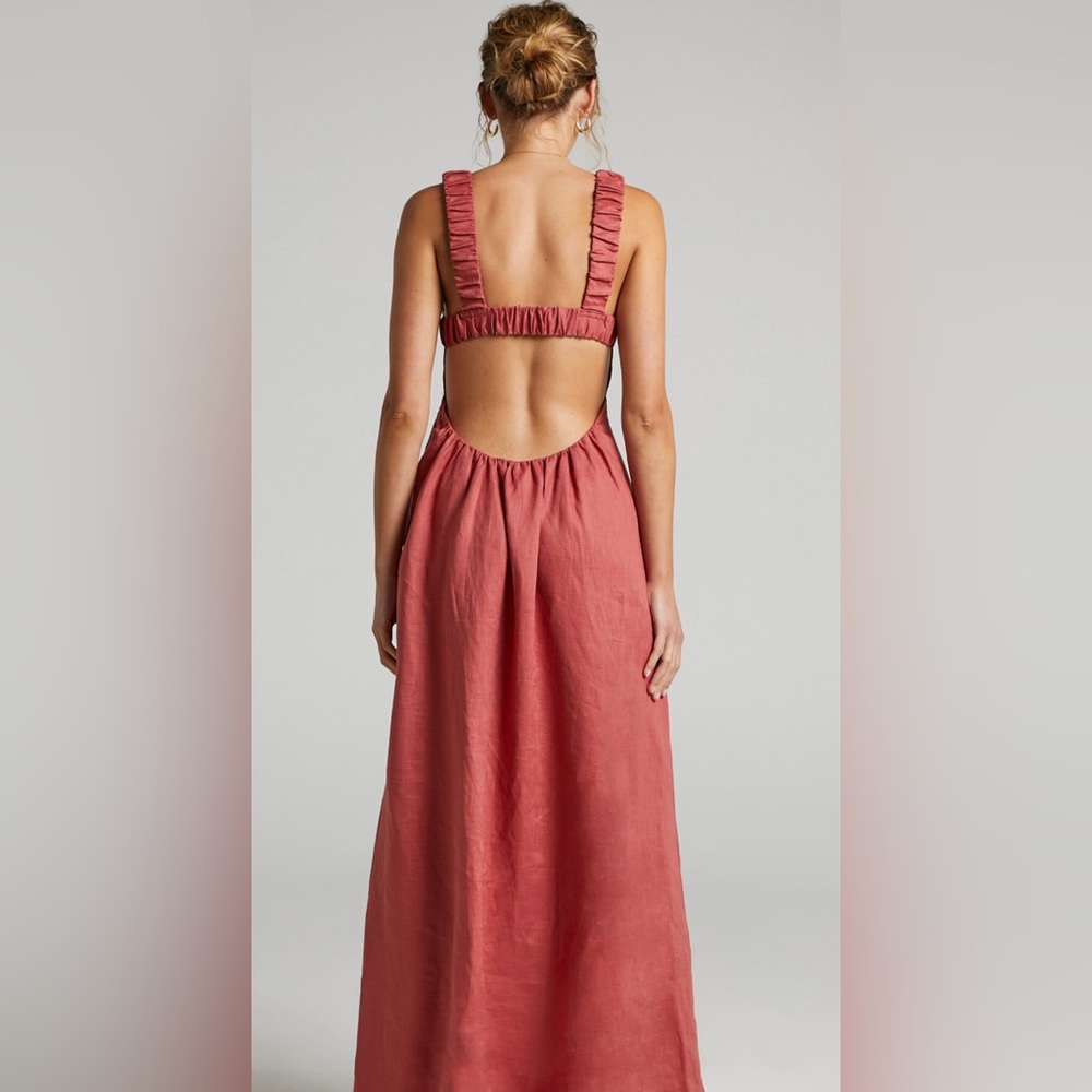 Showpo Amalie the label linen maxi dress - Picture 4 of 6